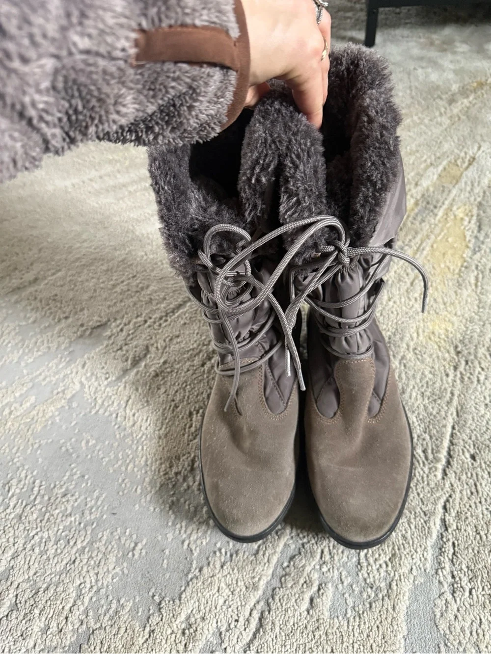 Pajar Celine Boots Winter Snow Boot gray lace up waterproof suede 39 / 8